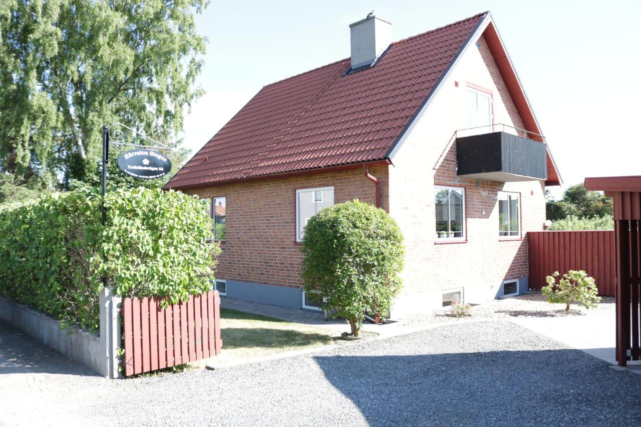Kaerraton Stugor Centrala Åhus Exterior photo